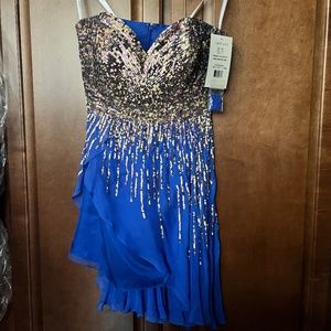Sherri Hill embellished cocktail dress NWT